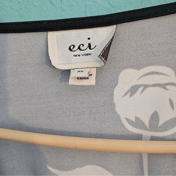 ECI party dress with flashy belt detail - Picture 4 of 6